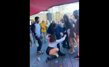 VIDEO. Cum se bat britanicele după ce se îmbată VIDEO. Cum se bat britanicele după ce se îmbată