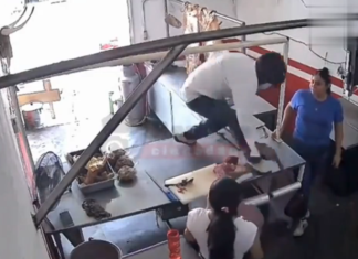 VIDEO. Ce se întâmplă când încerci să jefuiești o măcelărie? VIDEO. Ce se întâmplă când încerci să jefuiești o măcelărie?