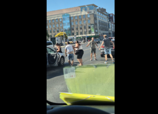 VIDEO. Bătaie în trafic pe străzile din Budapesta! VIDEO. Bătaie în trafic pe străzile din Budapesta!
