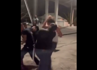 VIDEO. Bătaie 3 contra 1! Cine a câștigat? VIDEO. Bătaie 3 contra 1! Cine a câștigat?