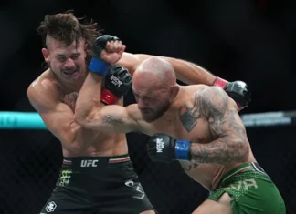 Diego Lopes l-a făcut TKO pe Jean Silva în main eventul serii de la UFC Noche și își repune numele în joc pentru o luptă la titlu! (VIDEO) Diego Lopes l-a făcut TKO pe Jean Silva în main eventul serii de la UFC Noche și își repune numele în joc pentru o luptă la titlu! (VIDEO)