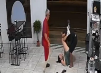 VIDEO. O femeie a oprit un hoț folosind Jiu Jitsu Brazilian – BJJ! VIDEO. O femeie a oprit un hoț folosind Jiu Jitsu Brazilian - BJJ!