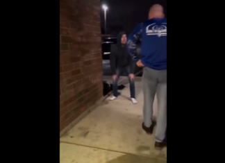 VIDEO. L-a făcut KO instant, fără să-i dea nicio șansă! VIDEO. L-a făcut KO instant, fără să-i dea nicio șansă!