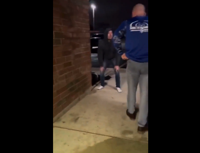 VIDEO. L-a făcut KO instant, fără să-i dea nicio șansă!