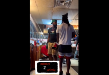 VIDEO. L-a făcut KO la frizer și l-a lăsat lat între scaune VIDEO. L-a făcut KO la frizer și l-a lăsat lat între scaune