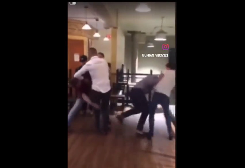 VIDEO. Când băieții se-adună se lasă cu scandal!