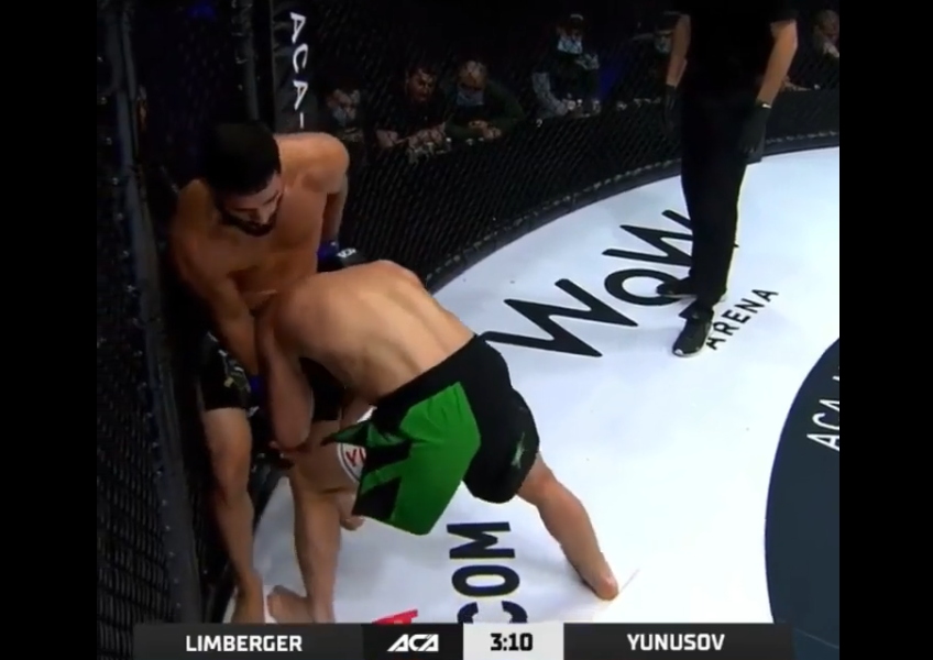 VIDEO. Vezi unul dintre cele mai surprinzătoare knockouturi din MMA!