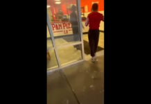 VIDEO. Niște fete s-au filmat în timp ce au atacat o altă fată! Ce credeți că a urmat? VIDEO. Niște fete s-au filmat în timp ce au atacat o altă fată! Ce credeți că a urmat?