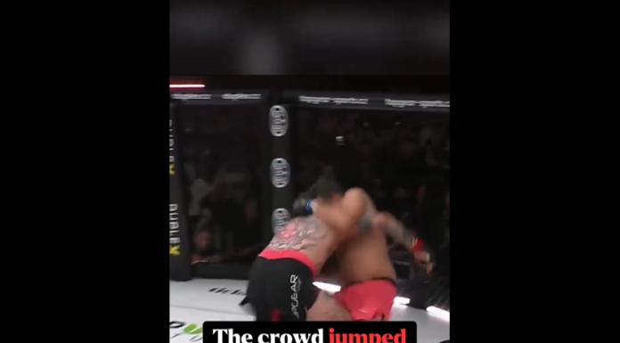 VIDEO. A mușcat urechea adversarului în stil Mike Tyson, iar ce a urmat după e ireal! VIDEO. A mușcat urechea adversarului în stil Mike Tyson, iar ce a urmat după e ireal!
