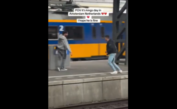 VIDEO. L-a făcut KO pe peron și nu a putut să se mai ridice! VIDEO. L-a făcut KO pe peron și nu a putut să se mai ridice!
