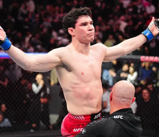 Mike Malott devine noua speranță canadiană din UFC după victoria împotriva lui Gilbert Burns! (VIDEO) Mike Malott devine noua speranță canadiană din UFC după victoria împotriva lui Gilbert Burns! (VIDEO)