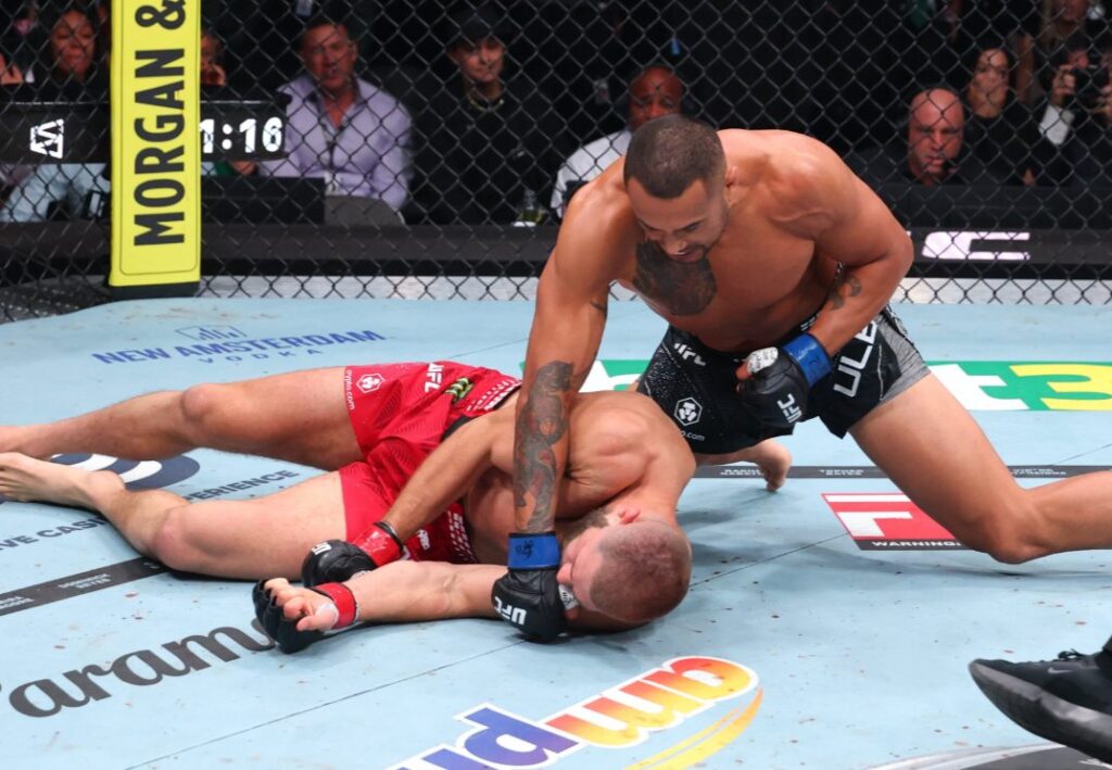 Carlos Ulberg este noul campion UFC la categoria Light-Heavyweight după victoria sa de la UFC 327! (VIDEO)