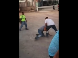 VIDEO. Și-a bătut colegul de șantier și l-a lăsat lat în nisip! VIDEO. Și-a bătut colegul de șantier și l-a lăsat lat în nisip!