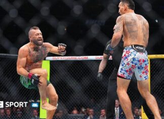 UFC 329: Conor McGregor s-a accidentat din nou, iar Max a câștigat fără dubii! (VIDEO) UFC 329: Conor McGregor s-a accidentat din nou, iar Max a câștigat fără dubii! (VIDEO)