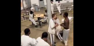 VIDEO. Knockout brutal într-o pușcărie! VIDEO. Knockout brutal într-o pușcărie!