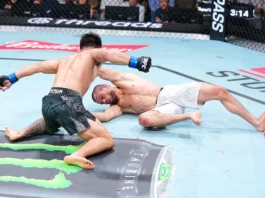 Song Yadong l-a învins pe Umar Nurmagomedov și va fi următorul luptător care va lupta cu centura pe masă! (VIDEO) Song Yadong l-a învins pe Umar Nurmagomedov și va fi următorul luptător care va lupta cu centura pe masă! (VIDEO)