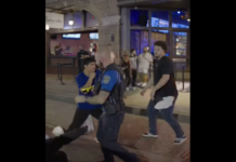 VIDEO. Bătaie de stradă oprită într-un mod exemplar de poliție! VIDEO. Bătaie de stradă oprită într-un mod exemplar de poliție!