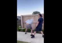 VIDEO. I-a dat o bătaie „soră cu moartea” pentru că i-a lovit sora mai mică! VIDEO. I-a dat o bătaie "soră cu moartea" pentru că i-a lovit sora mai mică!