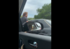 VIDEO. Dacă nu ești pregătit să te bați, mai bine rămâi în mașină! VIDEO. Dacă nu ești pregătit să te bați, mai bine rămâi în mașină!