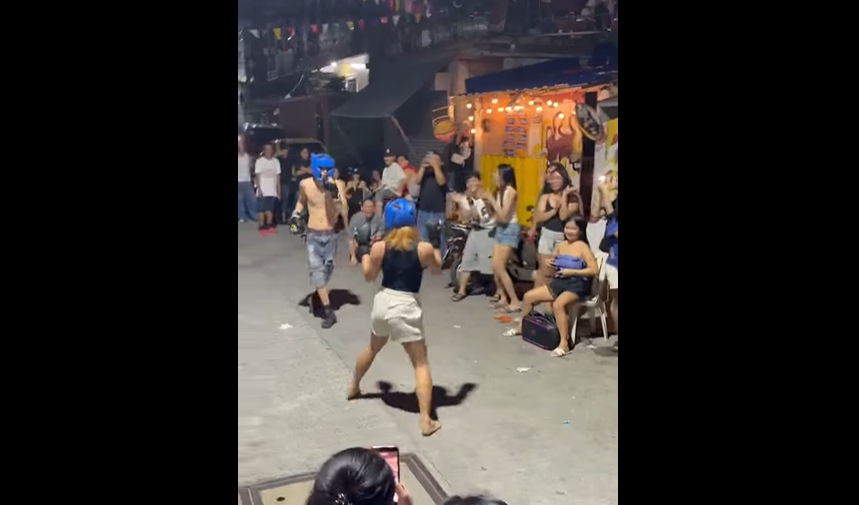 VIDEO. Bătaie fată vs. băiat cu final neașteptat!