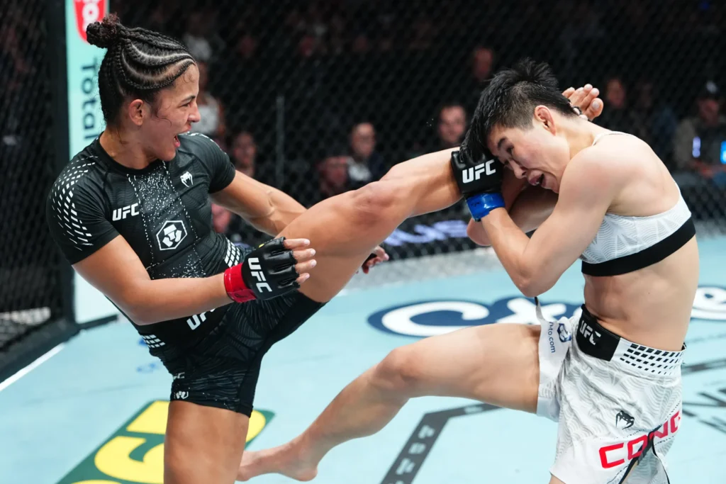 VIDEO. Avem o nouă campioană în UFC în persoana Nataliei Silva! Vezi aici toate KO-urile!